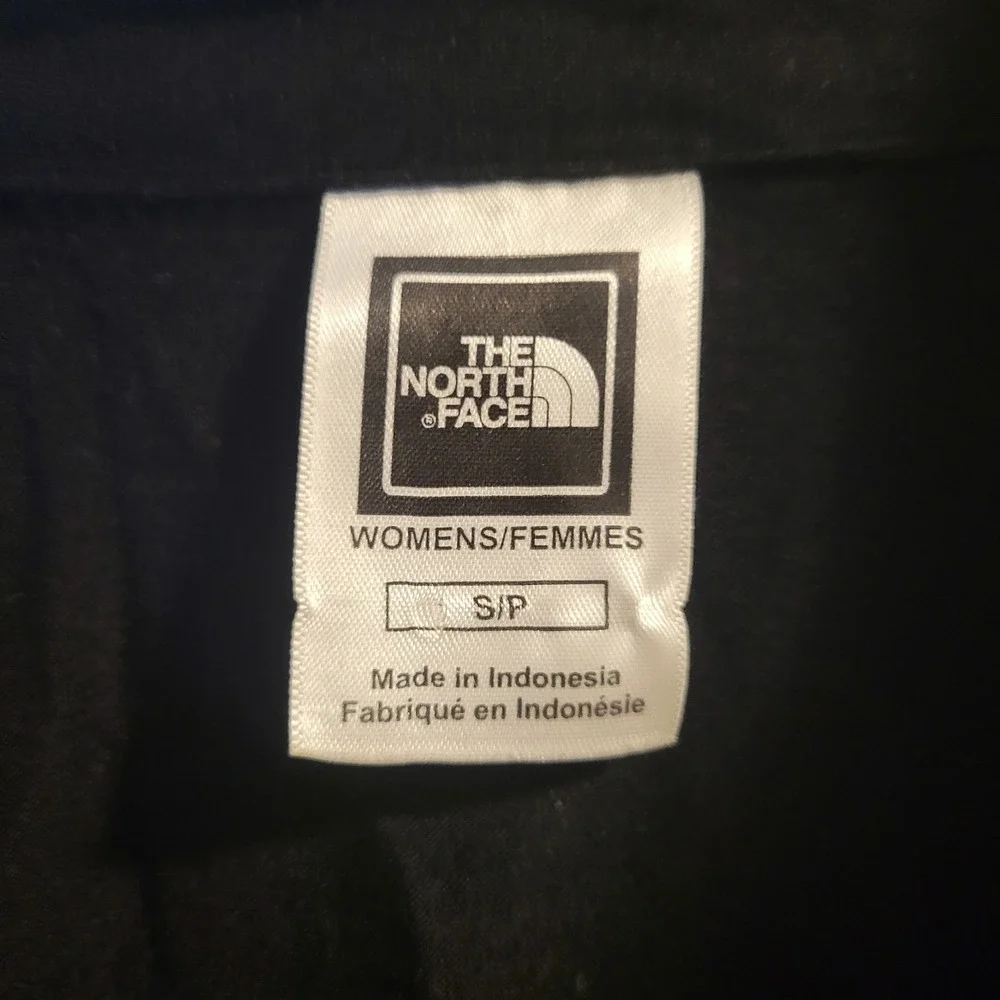 The North Face Womens Small Black Short Sleeve Polo Shirt Hiking Outdoor Casual - Picture 4 of 6